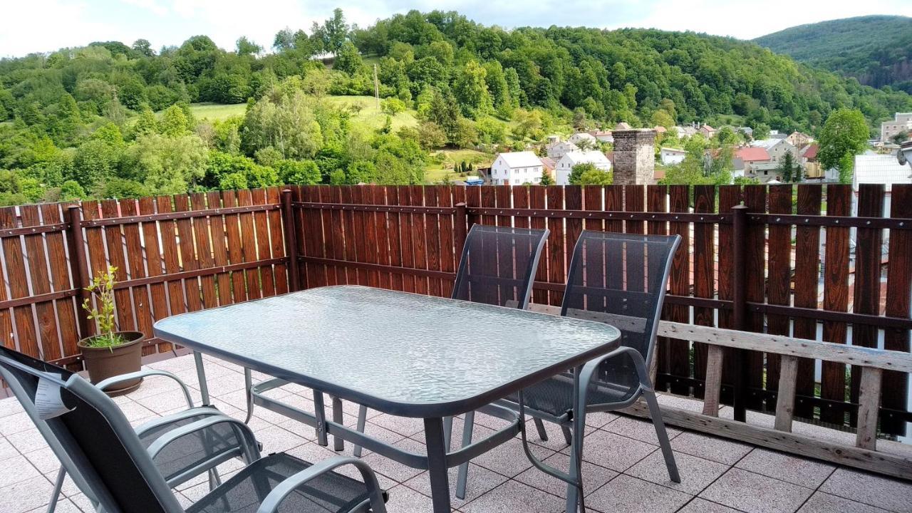 Apartmany Kukacci Hnizdo Benesov nad Ploucnici Buitenkant foto