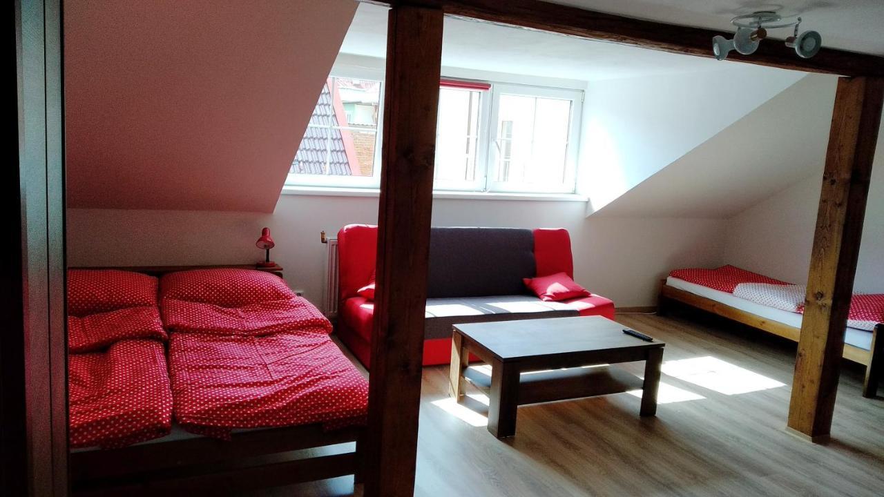 Apartmany Kukacci Hnizdo Benesov nad Ploucnici Buitenkant foto