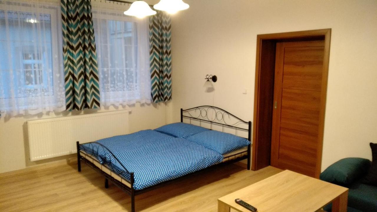Apartmany Kukacci Hnizdo Benesov nad Ploucnici Buitenkant foto